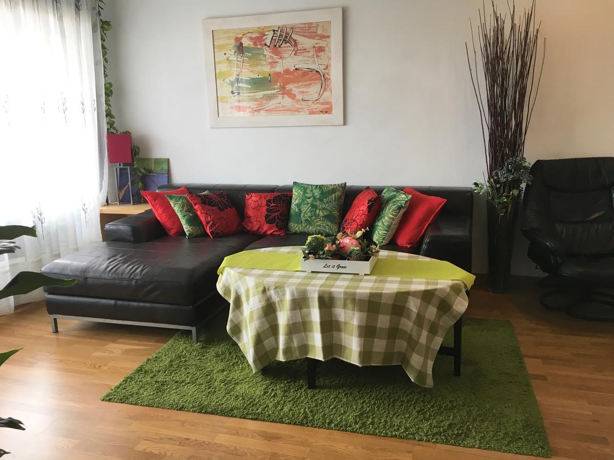 Apartment Familiar Barcellona Esterno foto